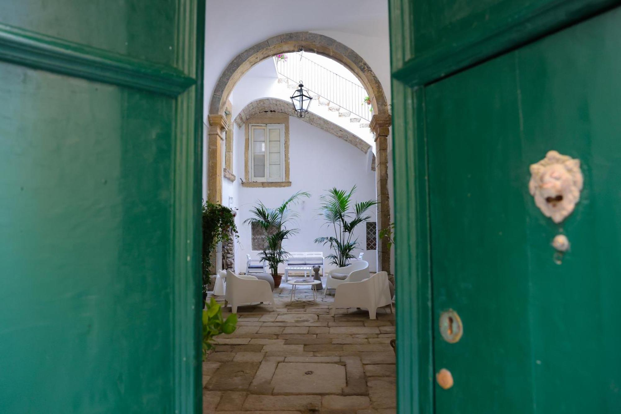 Nazzari B&B Tropea Bagian luar foto
